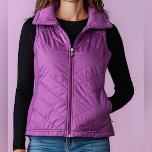 Columbia Women's Purple Quilted Vest medium